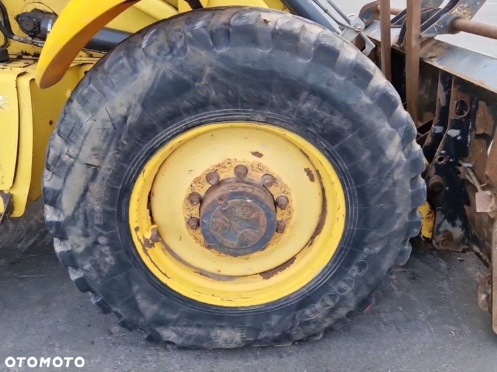 New Holland B115C - 8