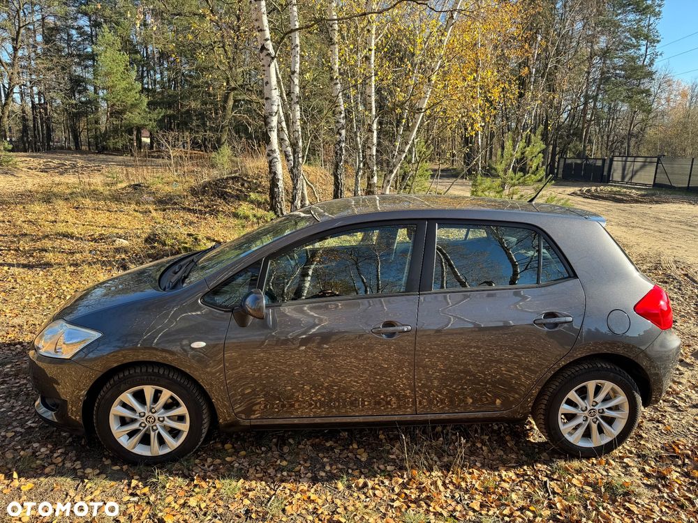 Toyota Auris - 8