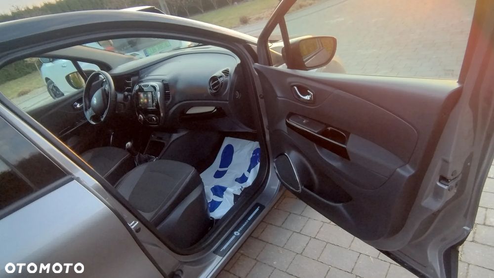 Renault Captur - 21