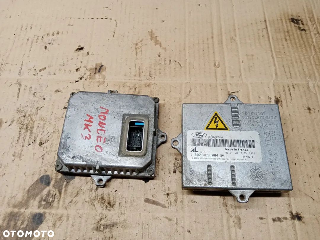 Moduł lampy Xenon przetwornica Ford Mondeo MK3 1S71-12B655-AA 1307329064 - 1