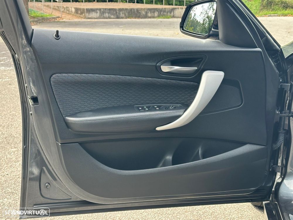 BMW 116 d Pack M - 7