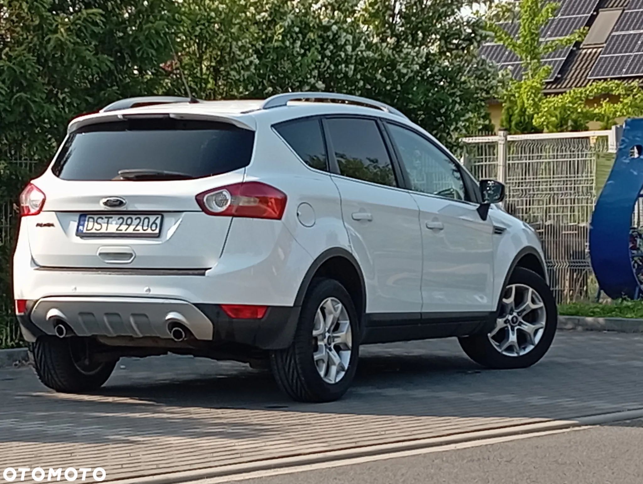 Ford Kuga 2.0 TDCi 2x4 Trend - 1