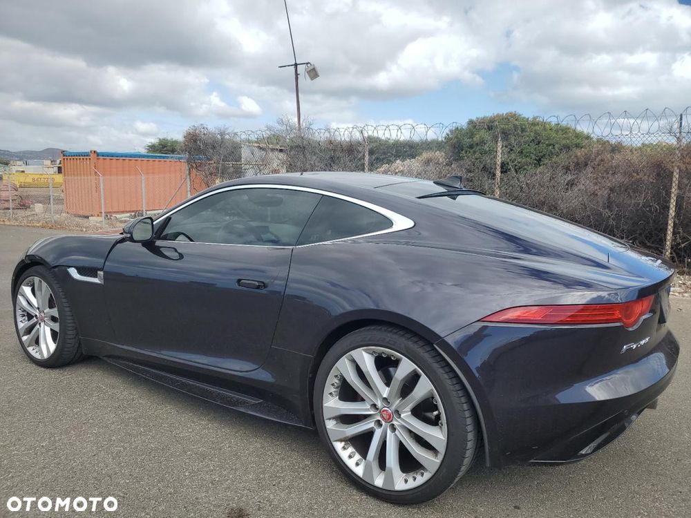 Jaguar F-Type - 3