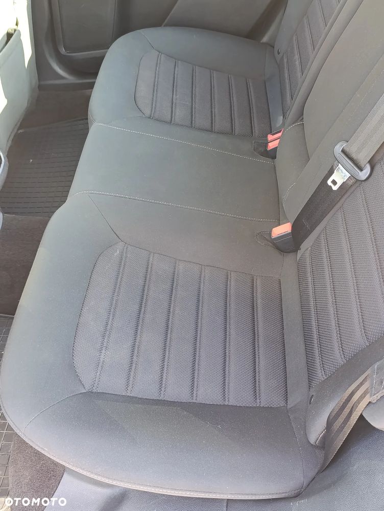 Ford Fusion - 19