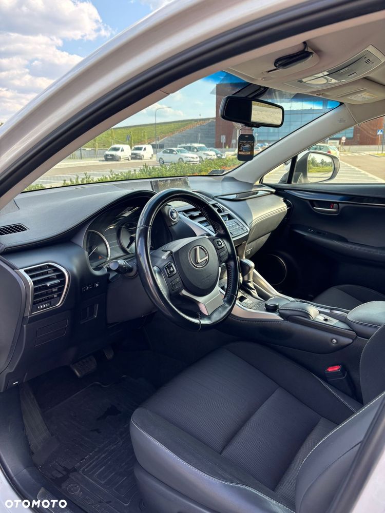 Lexus NX 300h Elegance AWD - 13