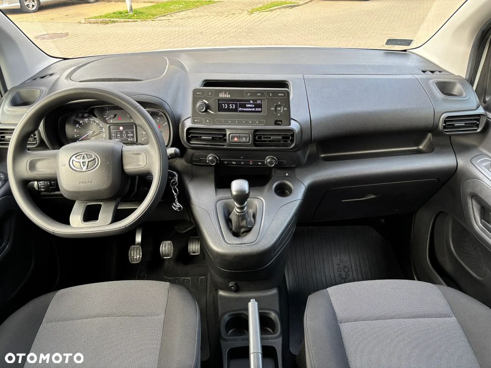 Toyota Proace City Verso 1.5 D-4D Business - 10