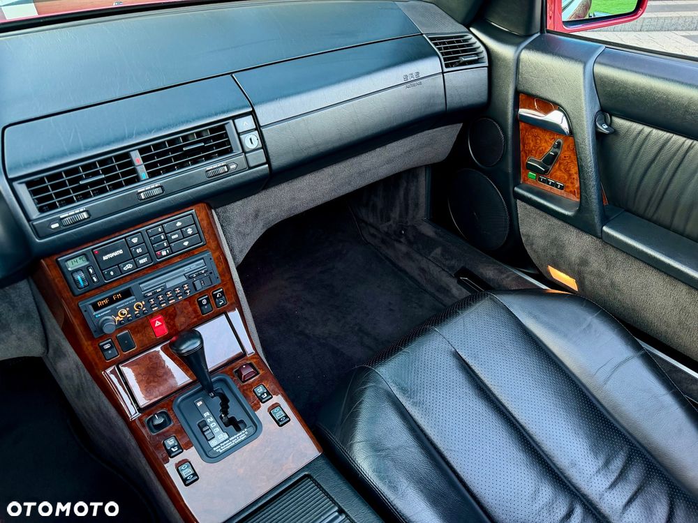 Mercedes-Benz SL - 21