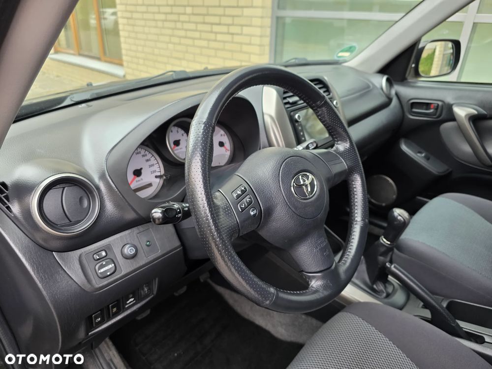 Toyota RAV4 4x4 Executive - 17