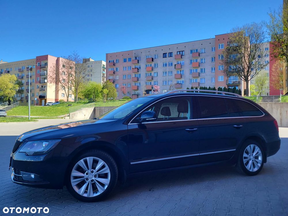 Skoda Superb 2.0 TDI Green tec Elegance - 16