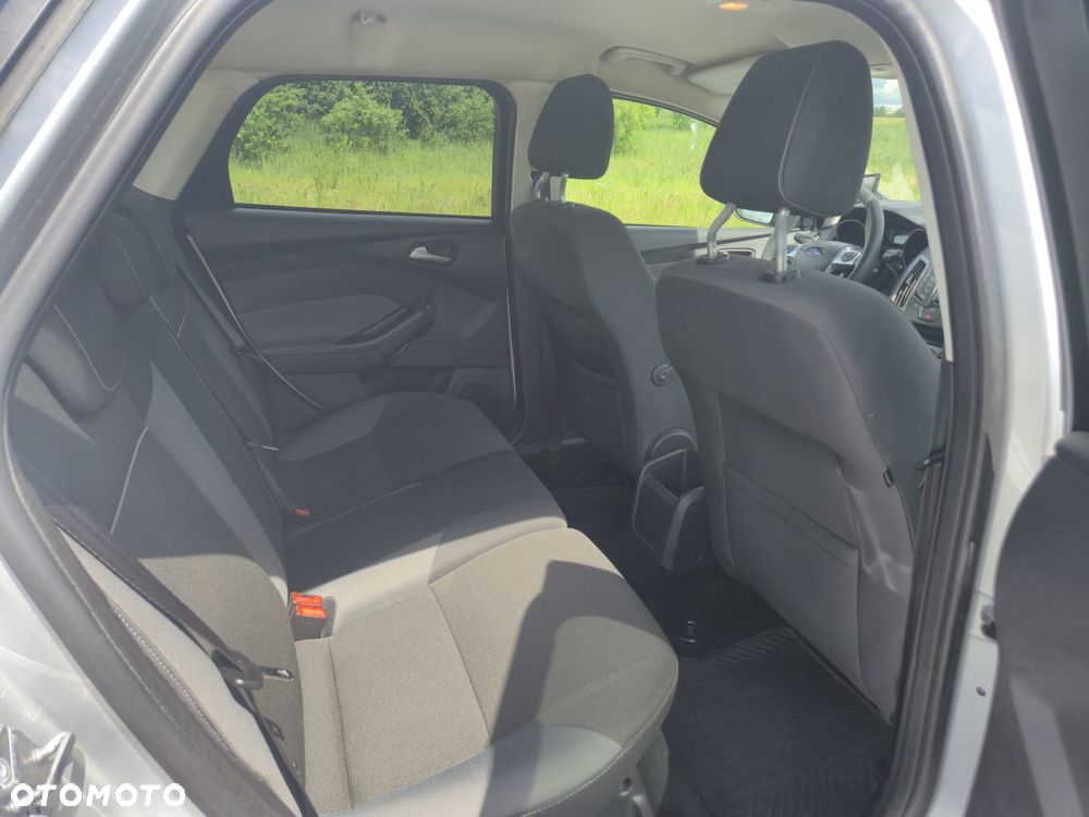 Ford Focus 1.6 TDCi DPF Start-Stopp-System Titanium - 13