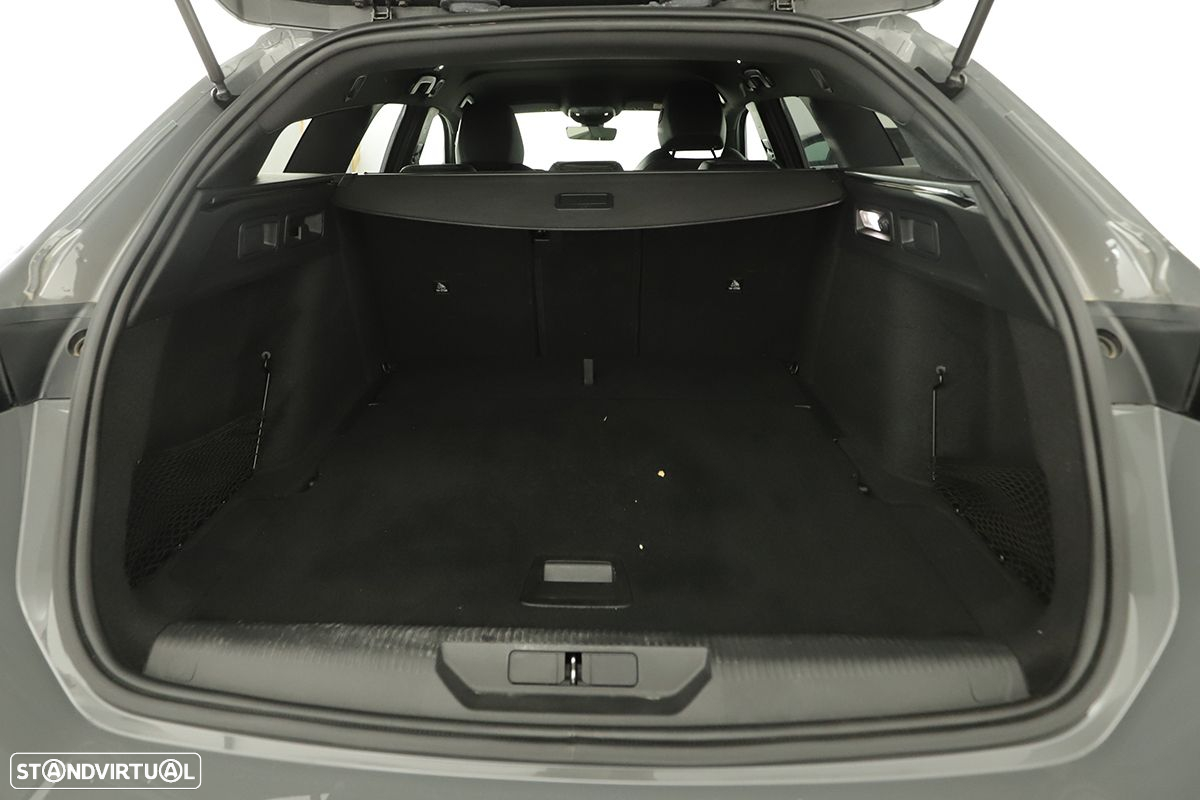Peugeot 308 SW 1.2 PureTech GT EAT8 - 23