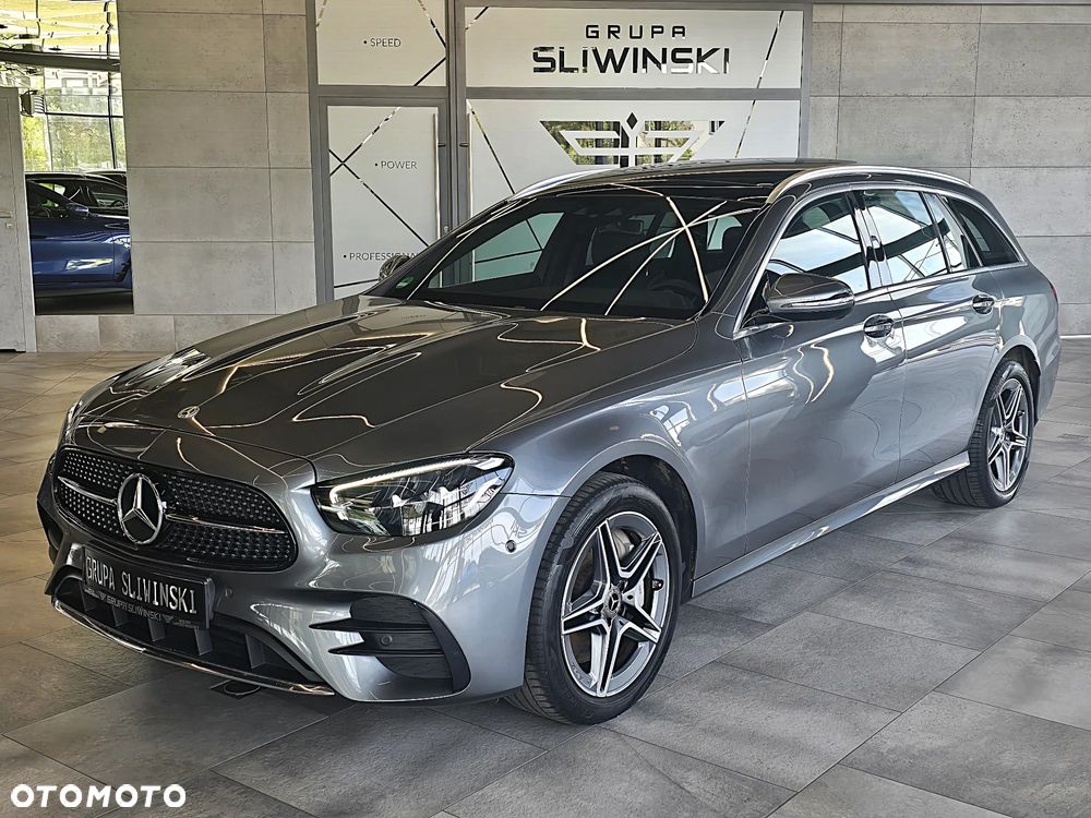 Mercedes-Benz Klasa E 300 de 4Matic 9G-TRONIC AMG Line - 3