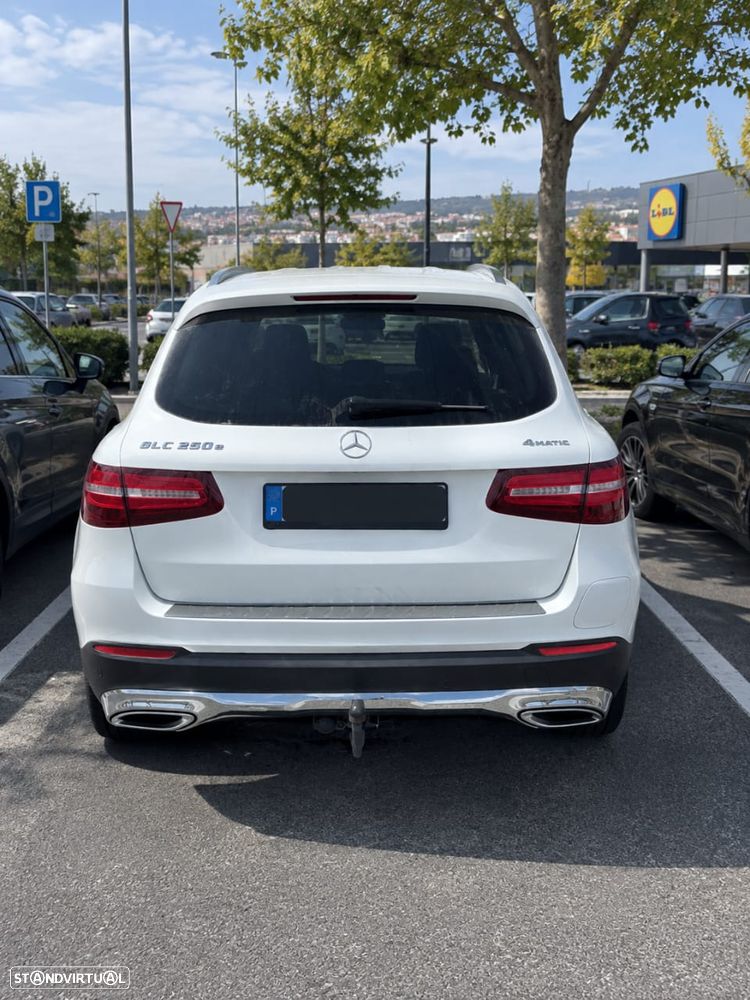 Mercedes-Benz GLC 300 - 2