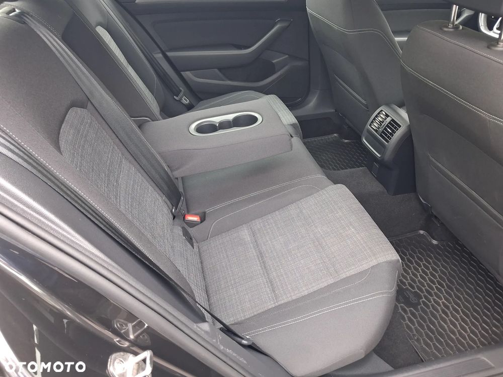 Volkswagen Passat 1.5 TSI EVO Business DSG - 15