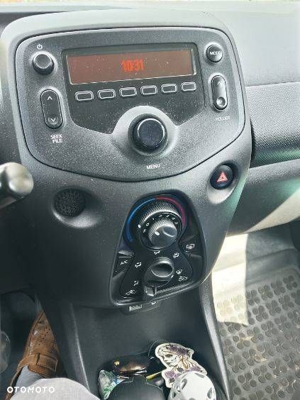 Toyota Aygo 1.0 VVT-i JBL Edition - 6