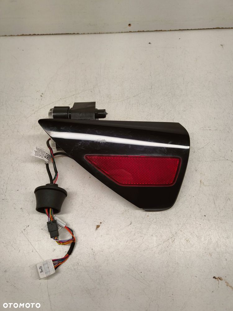tesla 3 lift lampa tylna lewa + klapka ładowania - 6