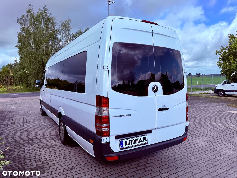 Mercedes-Benz SPRINTER 516 24 Miejsca - 9