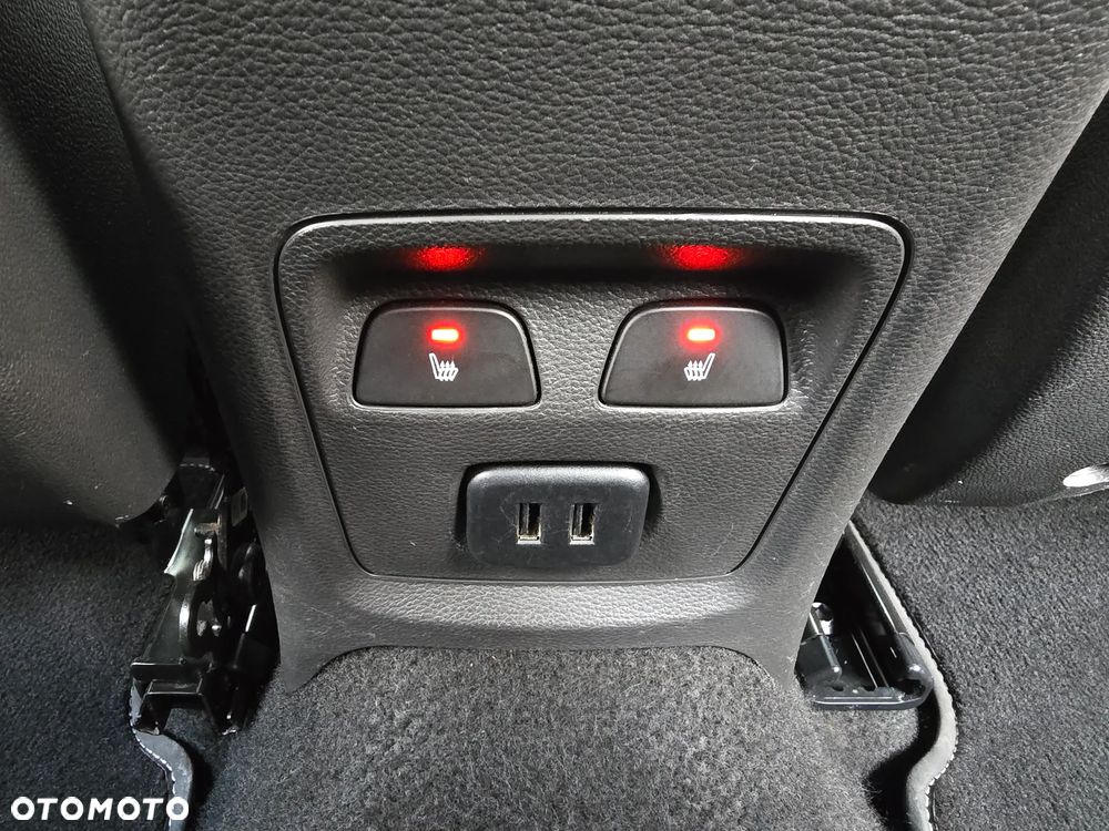 Opel Astra 1.4 Turbo Start/Stop Dynamic - 33