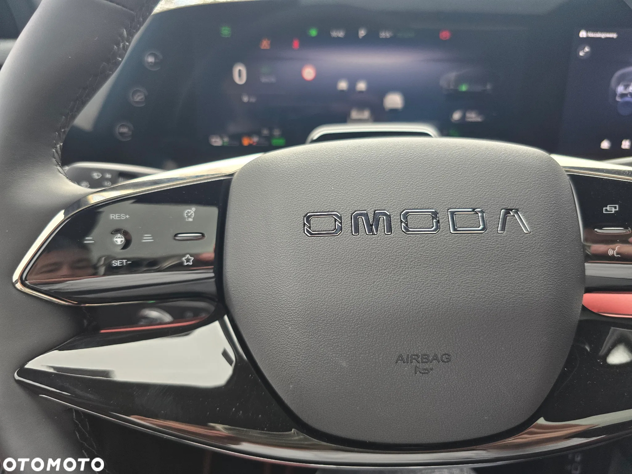 Omoda 9 1.5 Super Hybrid Exclusive AWD - 13