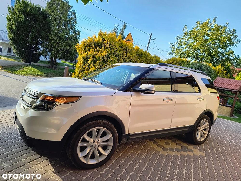 Ford Explorer - 8