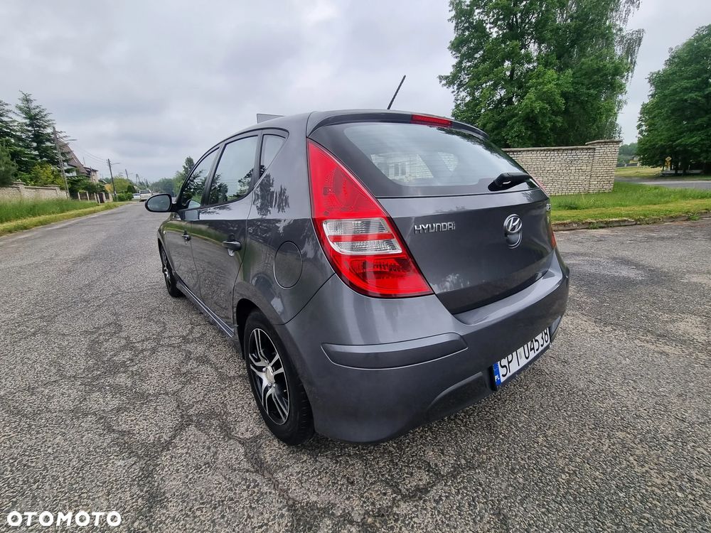 Hyundai i30 1.4 Comfort - 17
