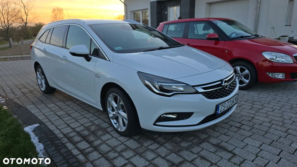 Opel Astra 1.4 T Dynamic S&S - 1