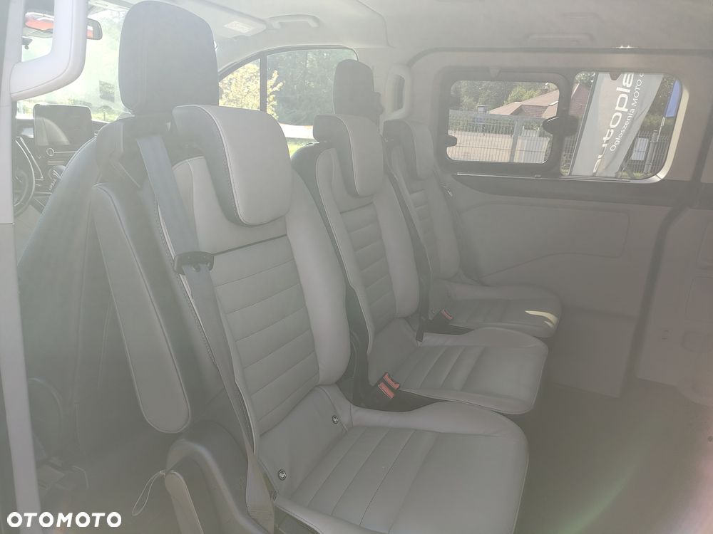 Ford Tourneo Custom 2.0 TDCi L2 Titanium SelectShift - 20