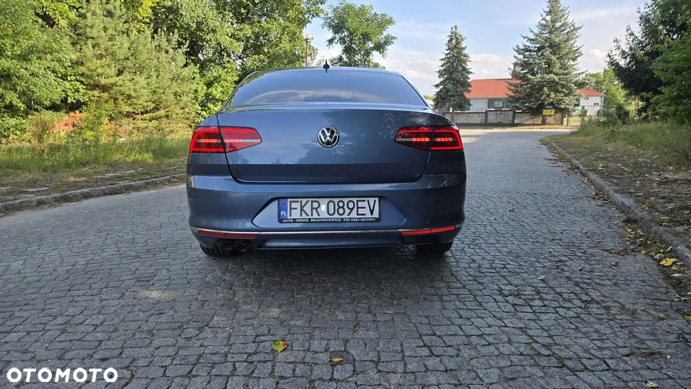Volkswagen Passat 2.0 TDI BMT Highline DSG - 8