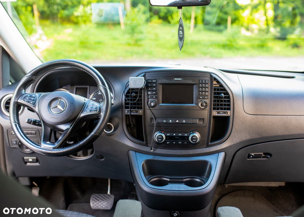 Mercedes-Benz Vito - 15