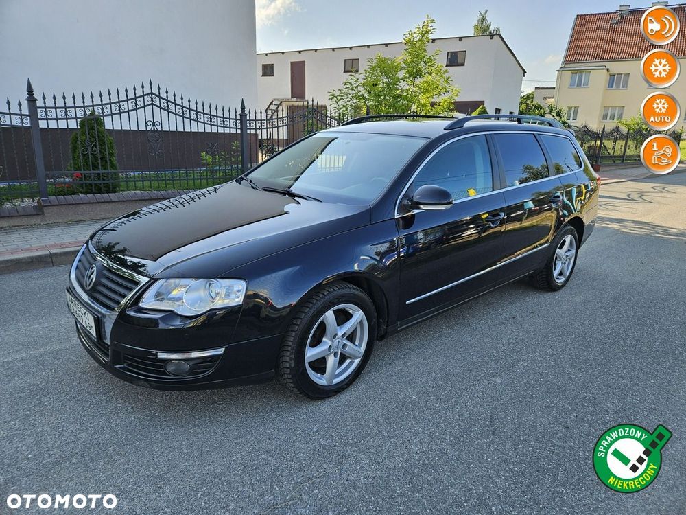 Volkswagen Passat - 1
