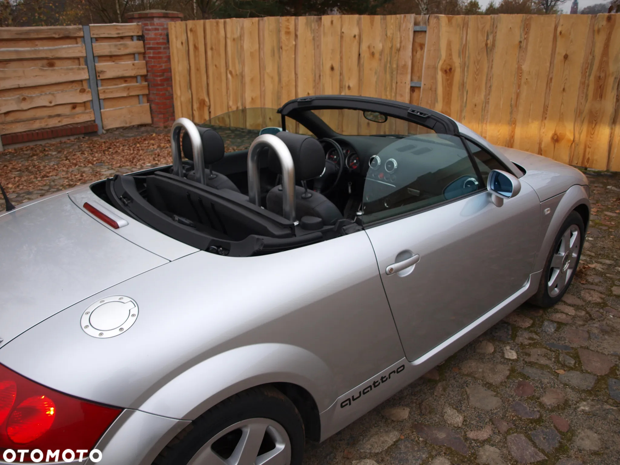 Audi TT Roadster 1.8 T quattro - 28