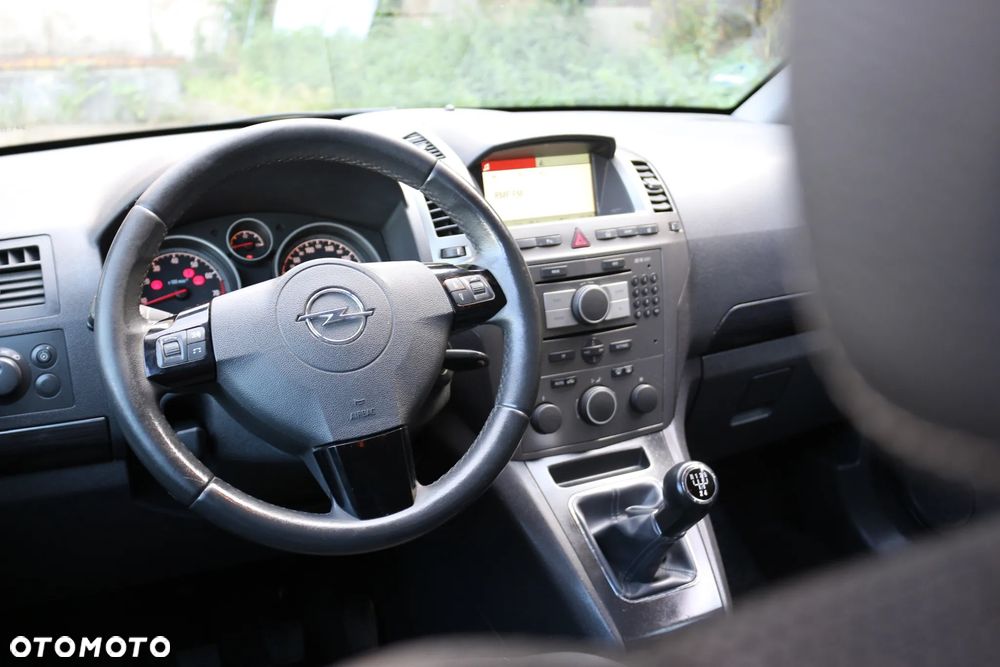Opel Zafira 1.8 Innovation 110 Jahre - 11