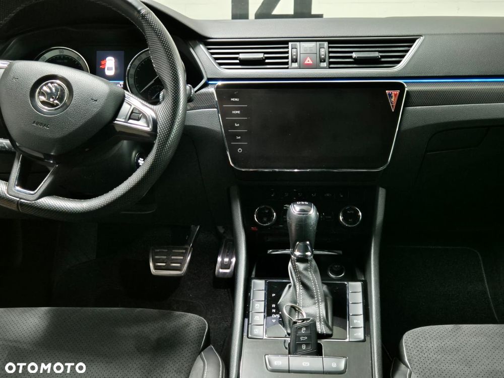 Skoda Superb 2.0 TDI SCR Sportline DSG - 7