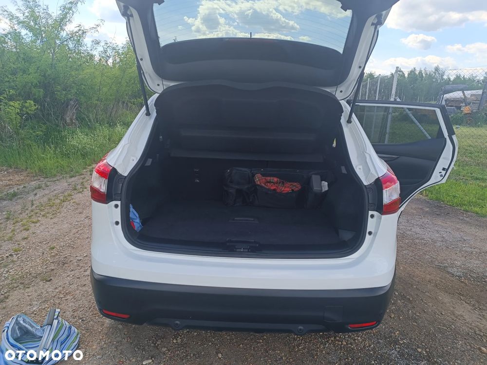 Nissan Qashqai 1.2 DIG-T N-Connecta EU6 - 4