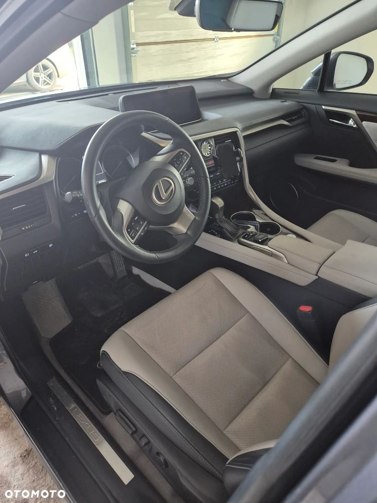Lexus RX - 7