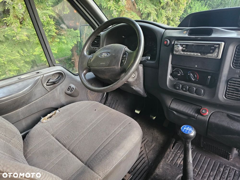 Ford Transit - 7