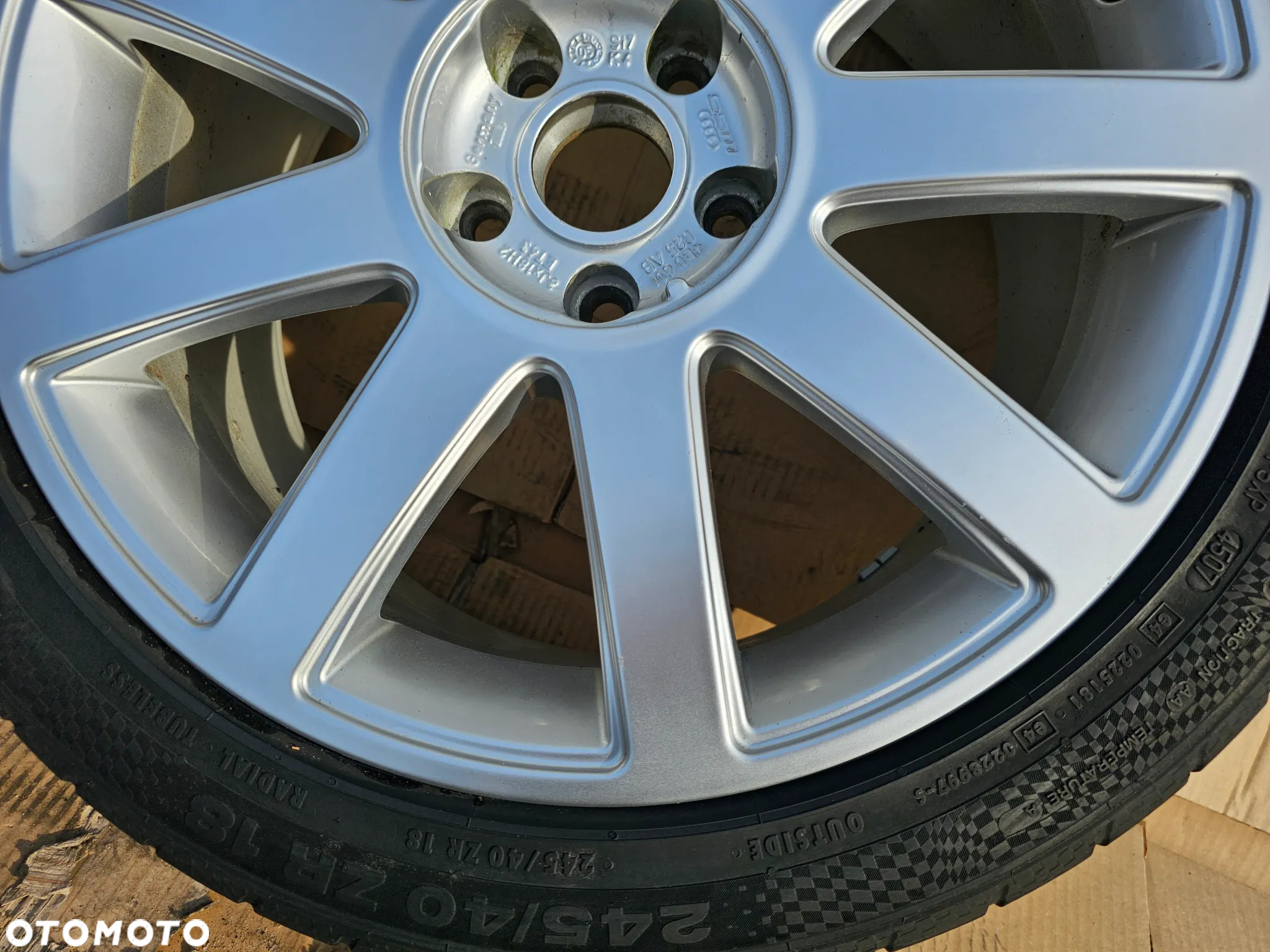 (Z68) Audi OE S4 A4 B6 S-Line / 4E0 601 025 AB / 8Jx18 ET43 5x112 - 4