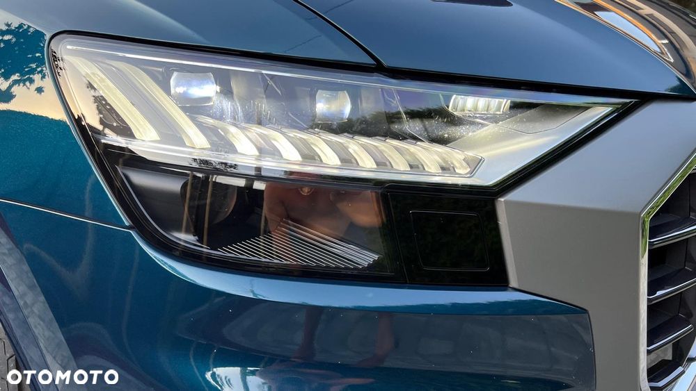 Audi Q8 - 25