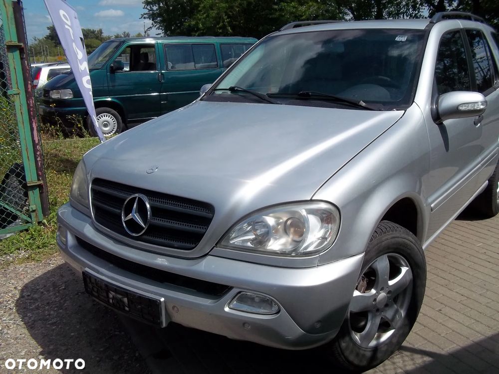 Mercedes-Benz ML - 11