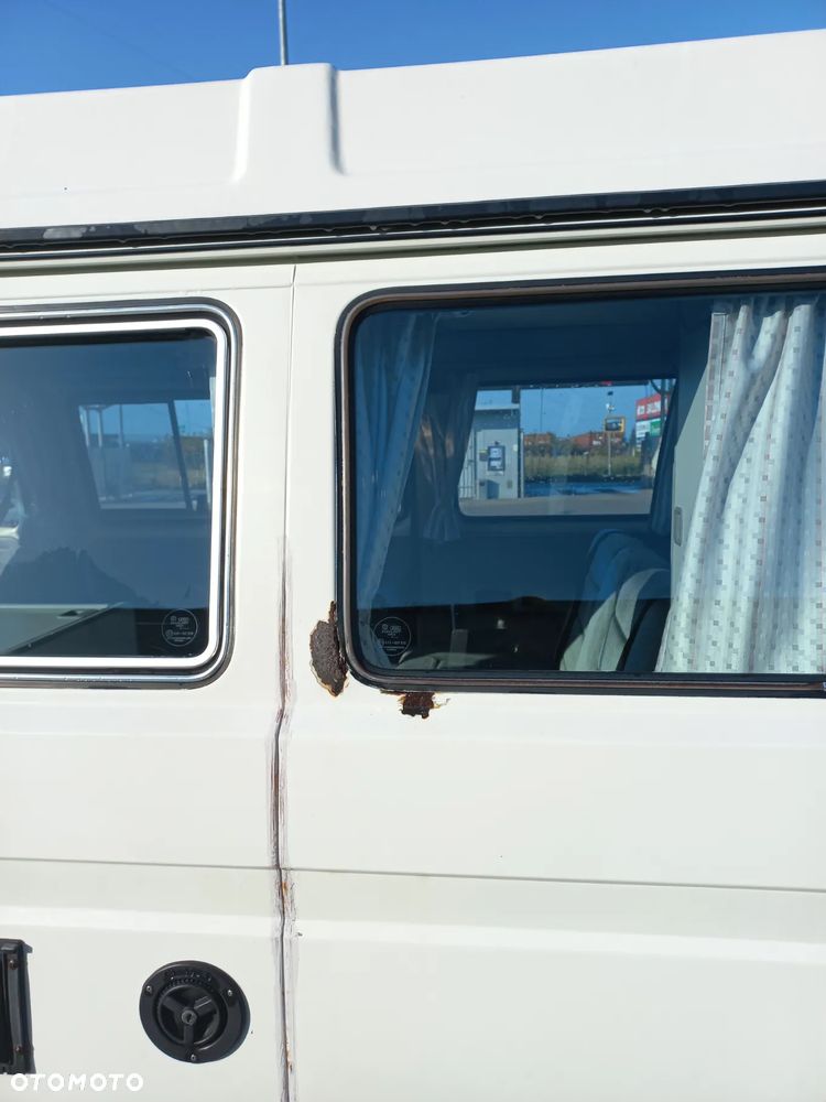 Volkswagen Transporter - 35