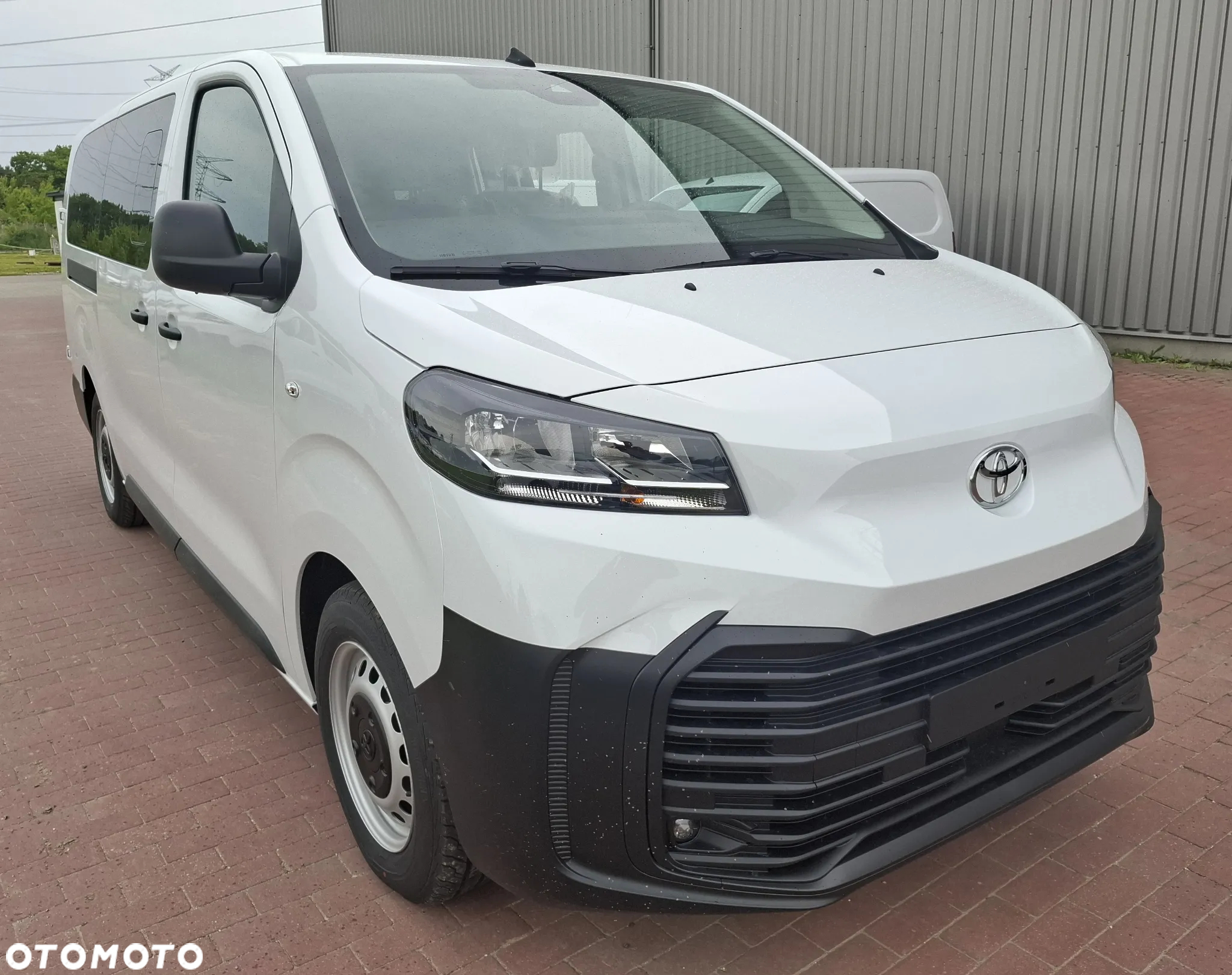 Toyota Proace Verso 2.0 D4-D Long Combi - 17