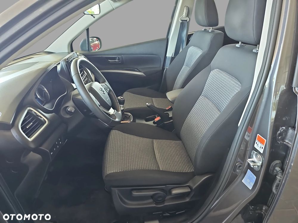Suzuki SX4 S-Cross - 11