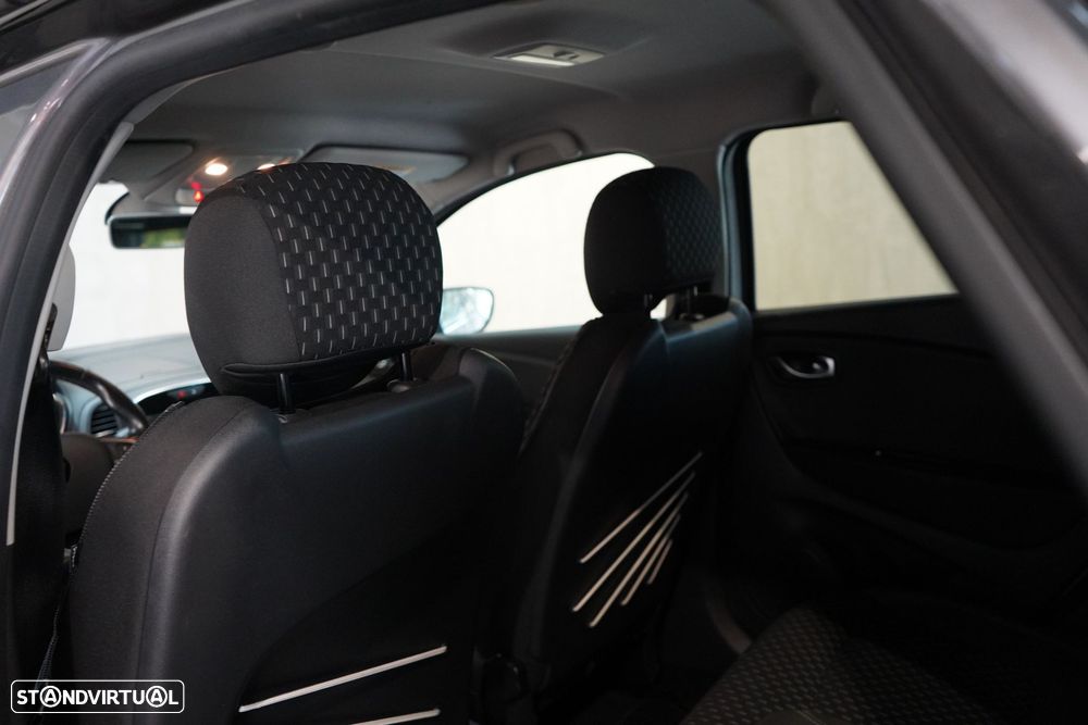 Renault Captur - 33