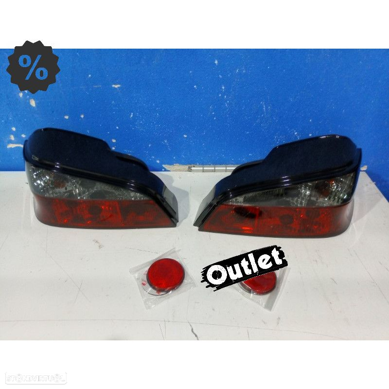 R028070C1 FAROLINS TRASEIROS FUMADOS PARA PEUGEOT 106 96-03 - 6