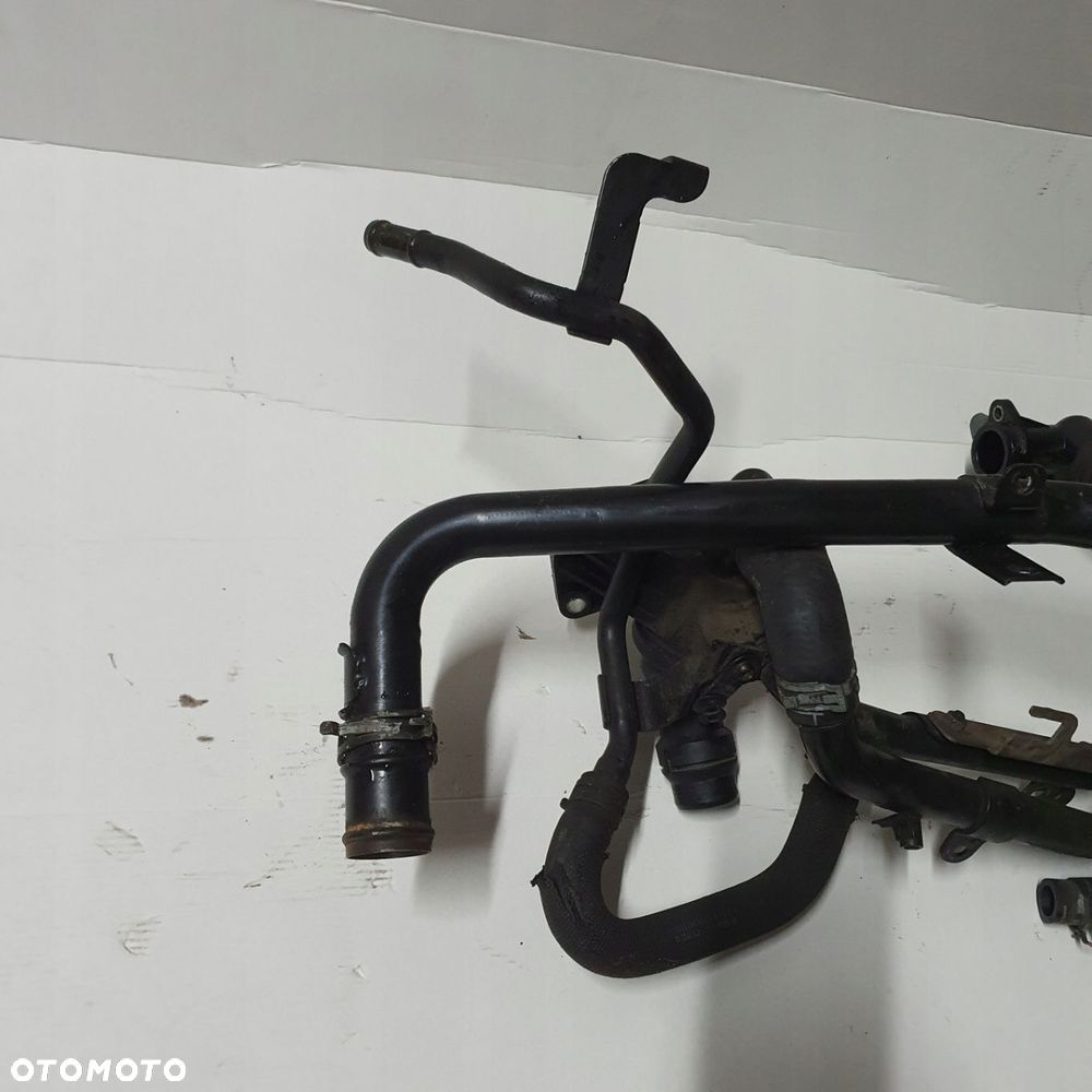 przewód magistrala wody Audi A6 C6 2.0 TFSI - 10