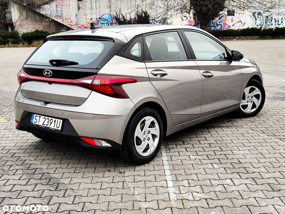 Hyundai i20 1.2 Pure - 15