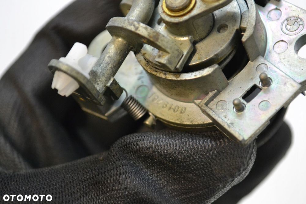 BMW E36 Z3 WKŁADKA ZAMKA KLAPY BAGAŻNIKA 1946100 - 7