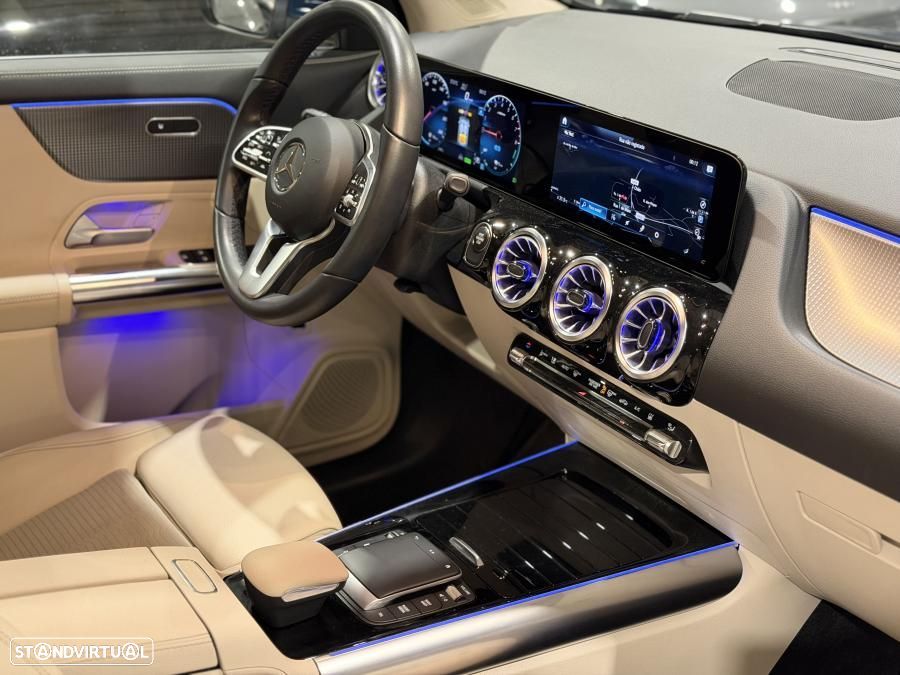 Mercedes-Benz GLA 250 e 8G-DCT Progressive - 32