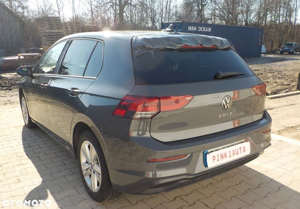 Volkswagen Golf - 9