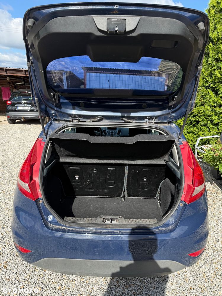 Ford Fiesta 1.25 Ambiente - 10
